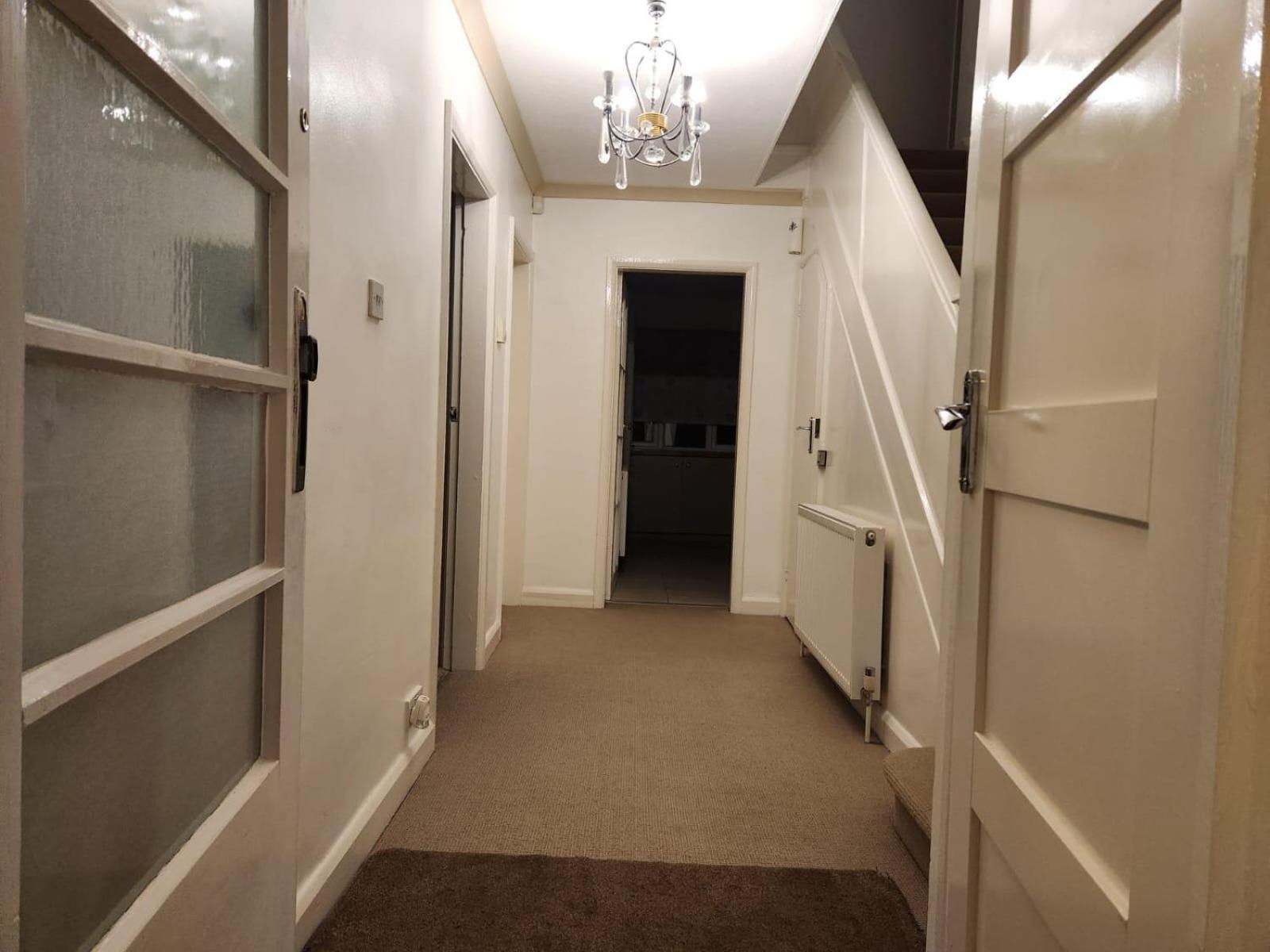 D Elmdon Homestay Shared 4 Bedrooms Birmingham Exterior photo