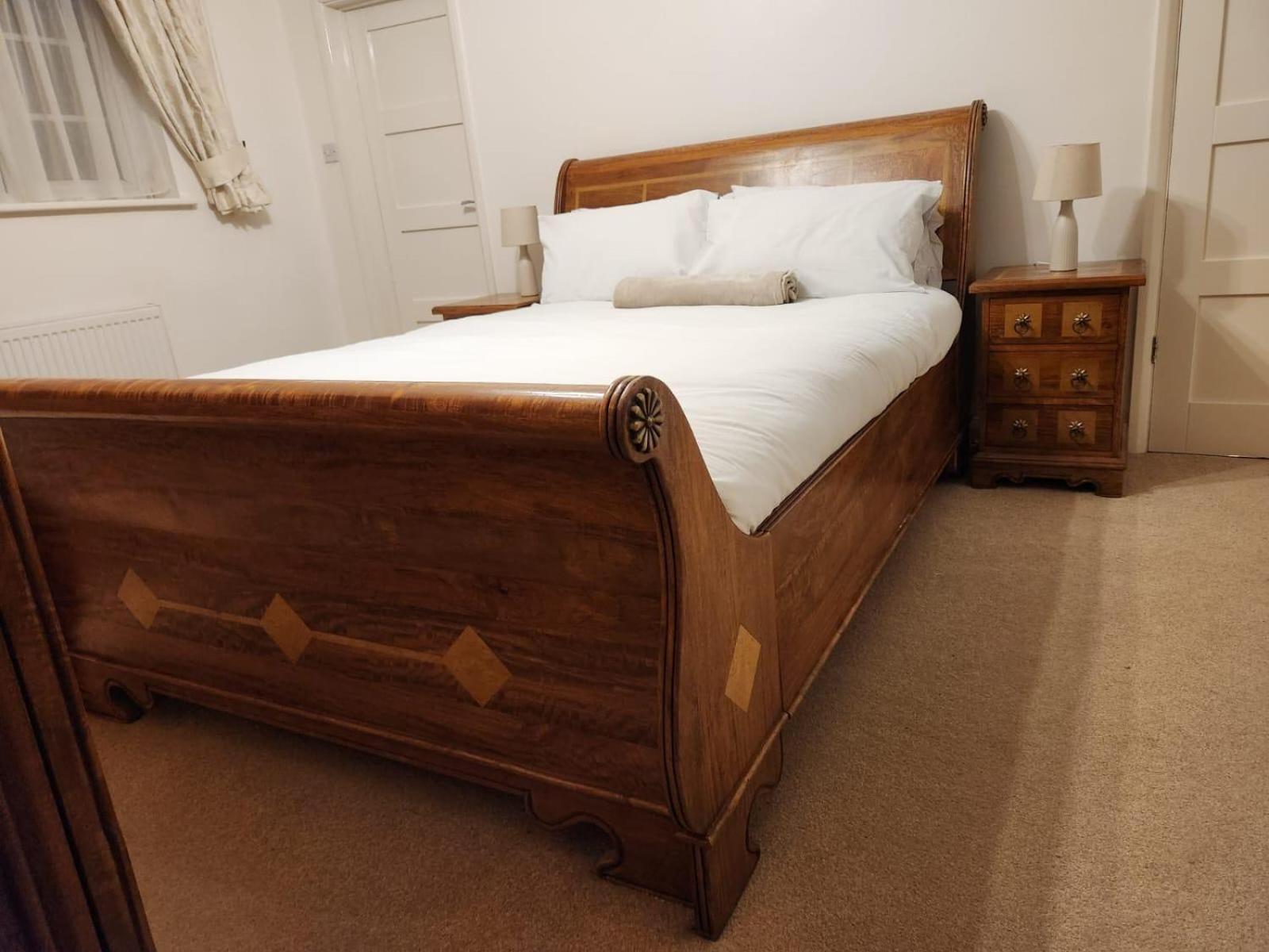 D Elmdon Homestay Shared 4 Bedrooms Birmingham Exterior photo